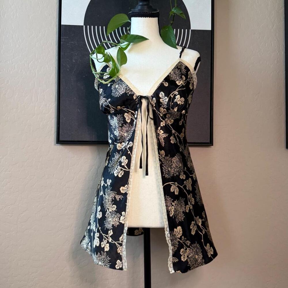 Y2K Victoria’s Secret Satin Floral Lace Tie Front Babydoll Cami Top M